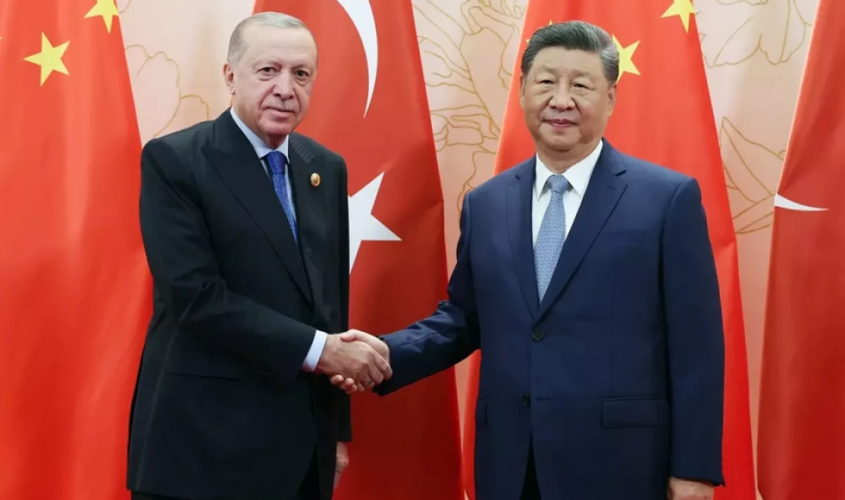 Cumhurbaşkanı Erdoğan, Şi Cinping ile Tiencin’de Görüştü